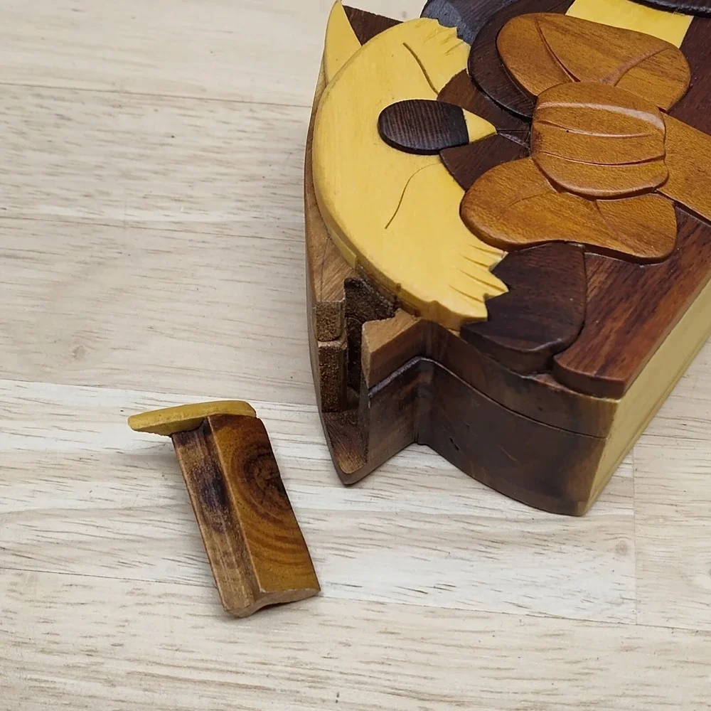 Sleeping Kitten CARVER DANS handcrafted Cat Solid Wood Puzzle Trinket Box